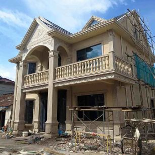 佳木斯 黄金麻花岗岩石材私人别墅雕花门楼柱阳台栏杆