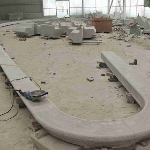 佳木斯 芝麻白花岗岩弧形花坛石，坐凳石