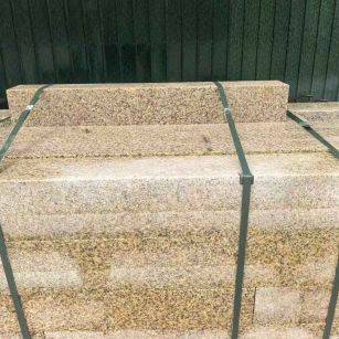 佳木斯 黄金麻花岗岩石材机切面栏杆料半成品