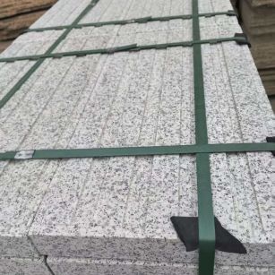 佳木斯 白麻花岗岩直行盲道石，盲条，地铺石