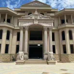 佳木斯 黄金麻别墅外墙干挂，大柱，大象，蘑菇石，雕花板