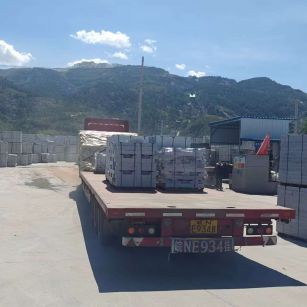 佳木斯 芝麻白仿形路沿石，直形路沿石