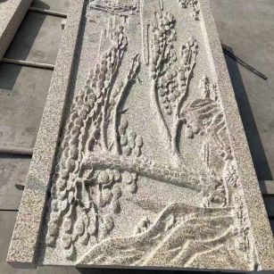 佳木斯 黄金麻雕刻板浮雕迎客松