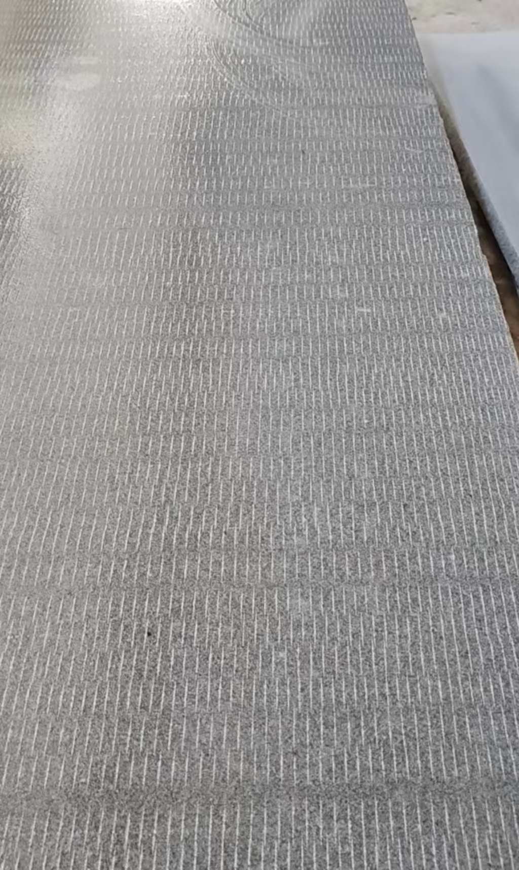 佳木斯 芝麻灰花岗岩斧剁面，刀斩面