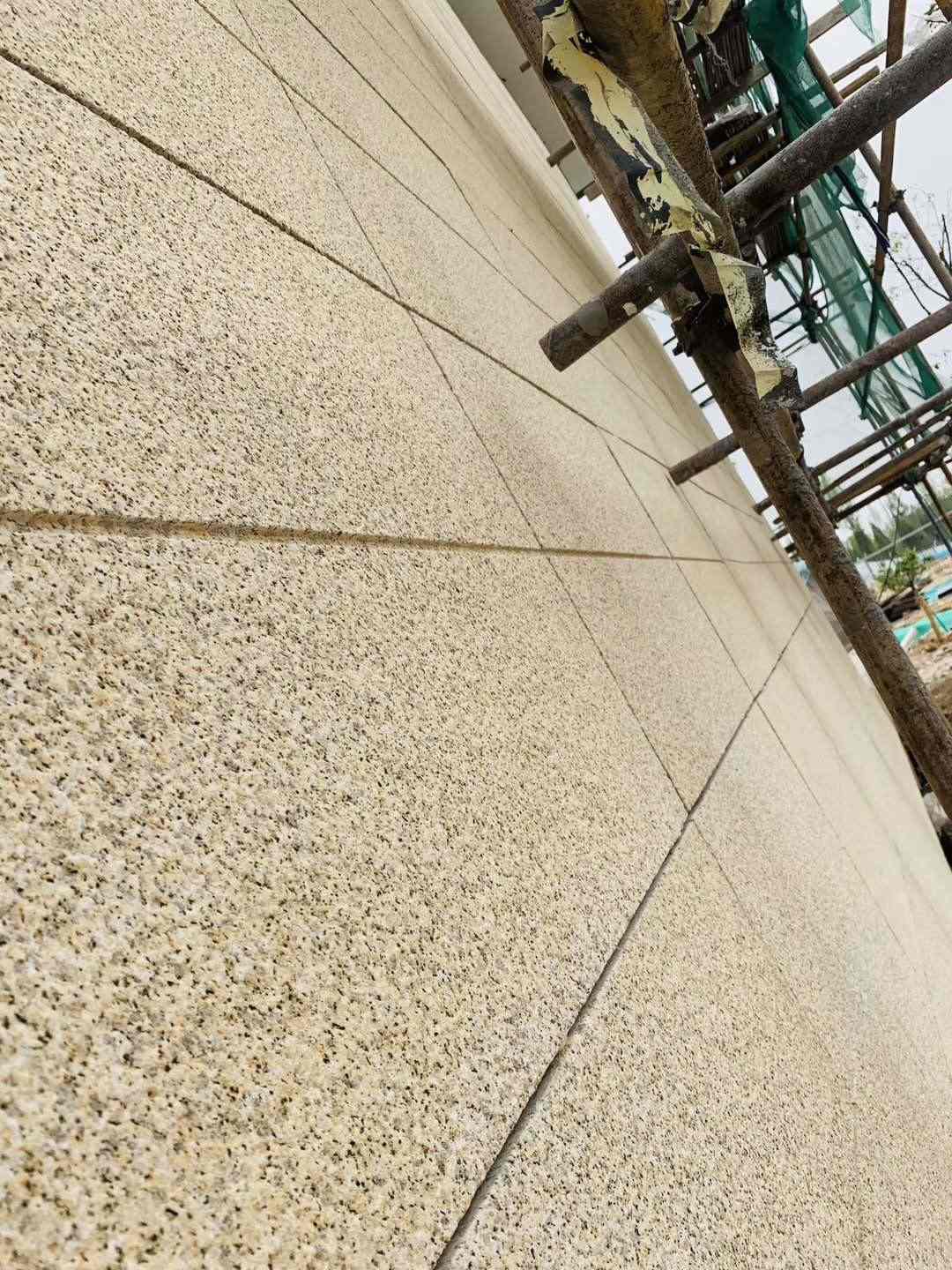 佳木斯 黄金麻花岗岩荔枝面外墙干挂石材效果示例