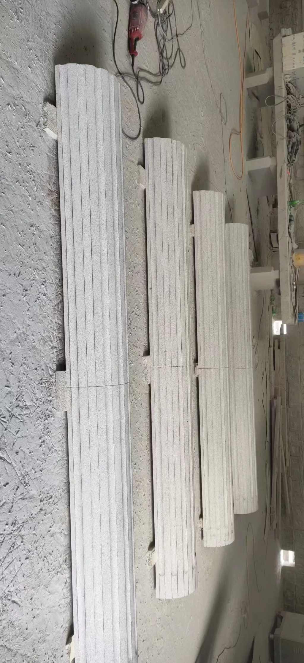 佳木斯 花岗岩厂家带你看白麻花岗岩门楼大柱柱皮