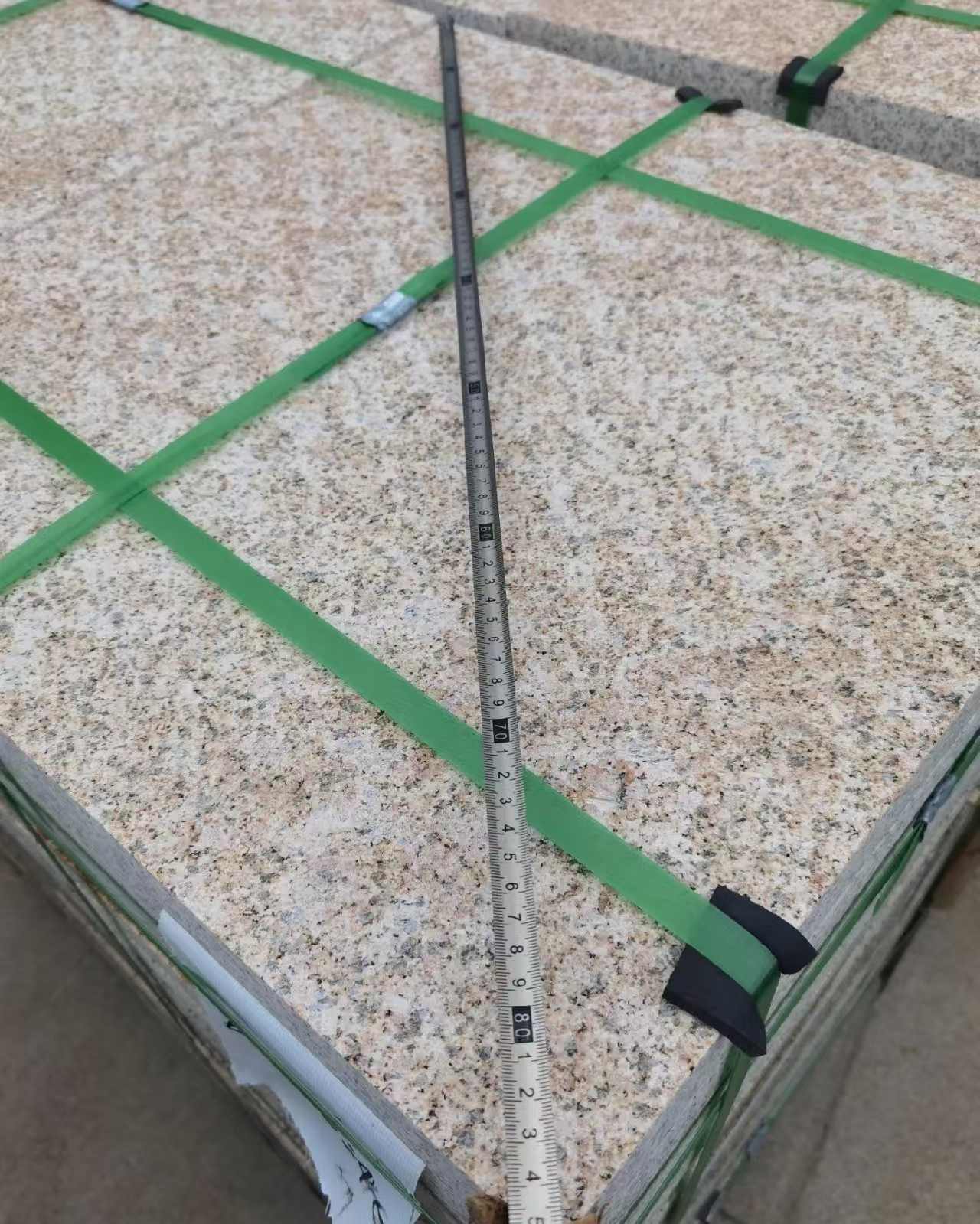 佳木斯 黄金麻火烧面地铺石