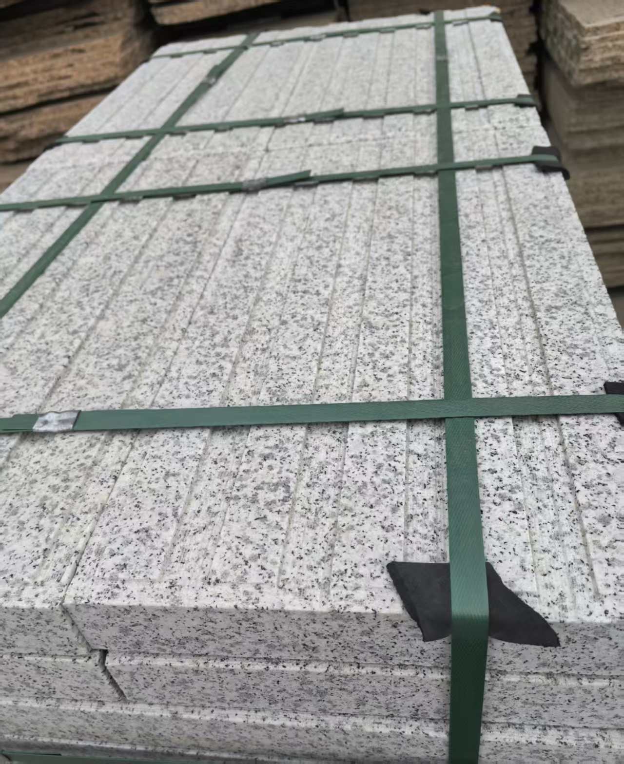 佳木斯 白麻花岗岩直行盲道石，盲条，地铺石