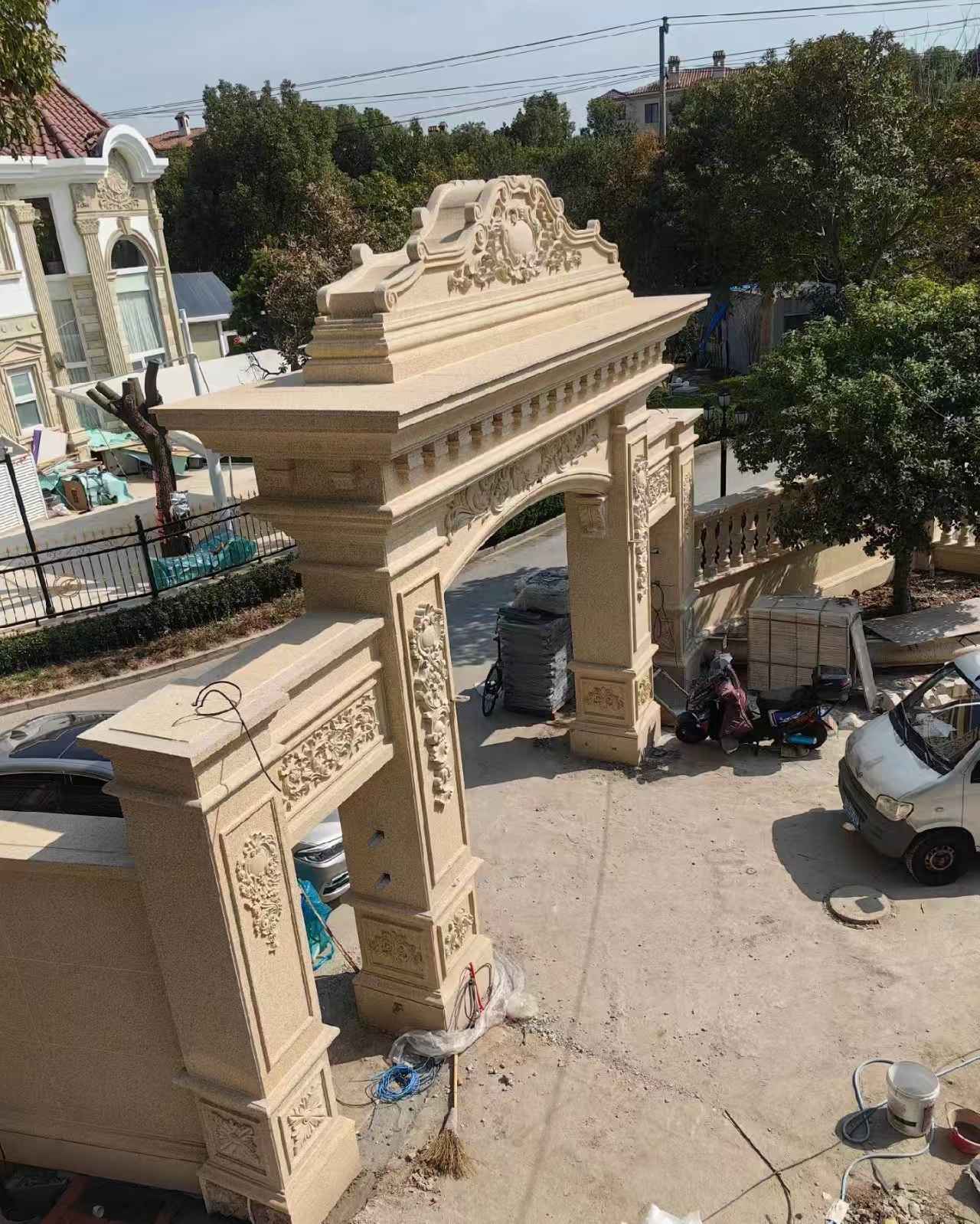 佳木斯 黄金麻荔枝面花岗岩别墅门楼